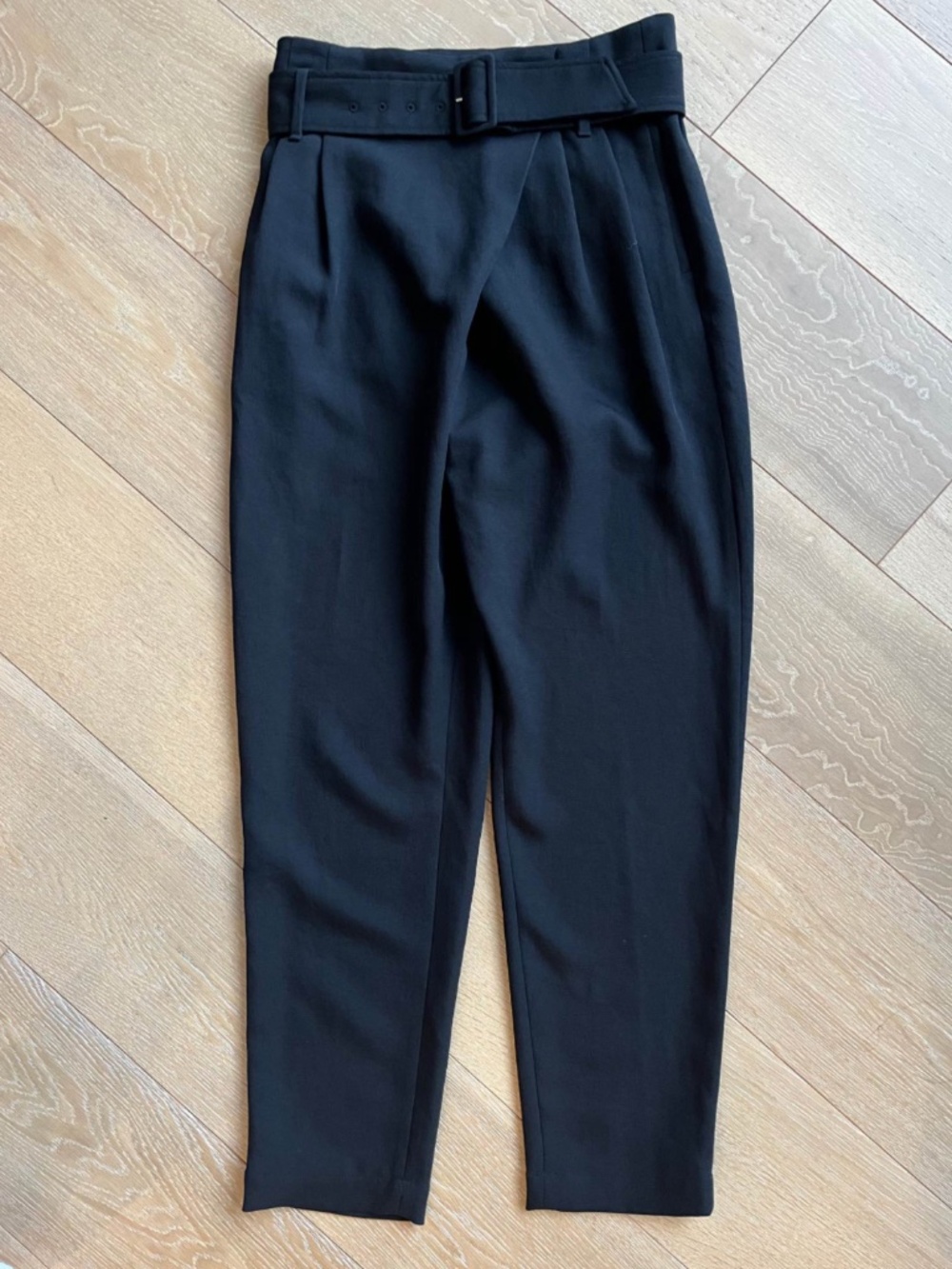Aritzia Wilfred Dress Pants